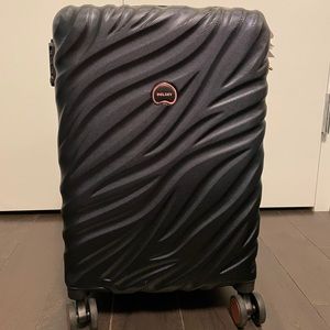 New Delsey carry on suitcase